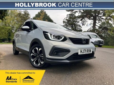 Honda Jazz I-MMD CROSSTAR EX 1