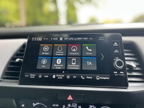 Honda Jazz I-MMD CROSSTAR EX 26