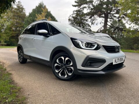 Honda Jazz I-MMD CROSSTAR EX 11