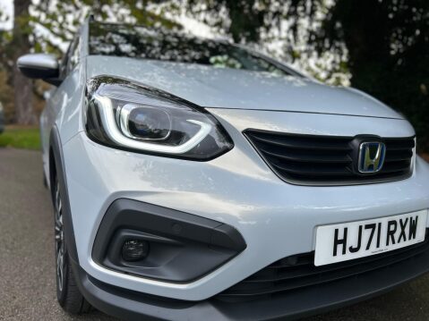 Honda Jazz I-MMD CROSSTAR EX 38