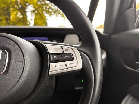 Honda Jazz I-MMD CROSSTAR EX 29