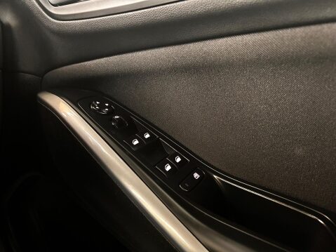 Vauxhall Grandland X SE S/S 29