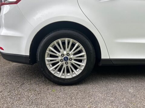 Ford S-Max ZETEC TDCI 32