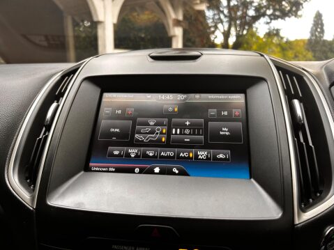 Ford S-Max ZETEC TDCI 8