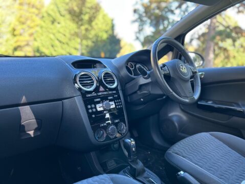 Vauxhall Corsa SE 10
