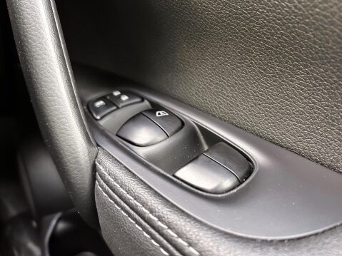 Nissan Qashqai DCI TEKNA XTRONIC 36