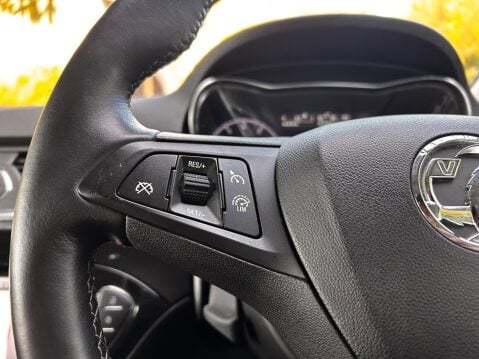 Vauxhall Corsa SE 30