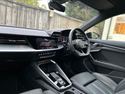 Audi A3 TDI S LINE BLACK EDITION 9