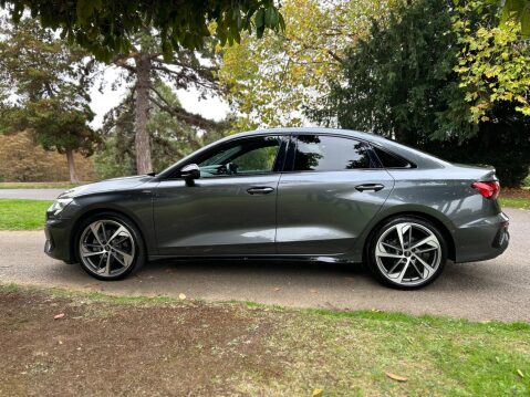 Audi A3 TDI S LINE BLACK EDITION 17