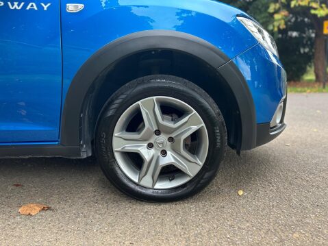 Dacia Sandero Stepway COMFORT TCE 37