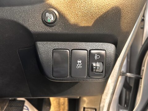 Honda Jazz I-VTEC EX 32