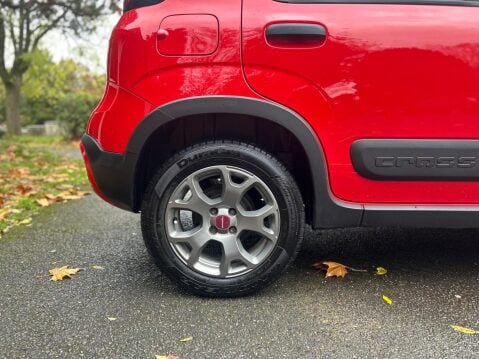 Fiat Panda RED MHEV 25