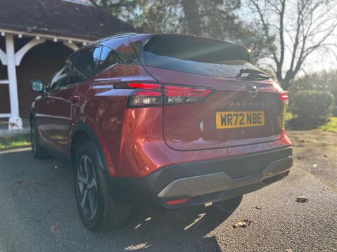 Nissan Qashqai DIG-T N-CONNECTA DCT MHEV 2