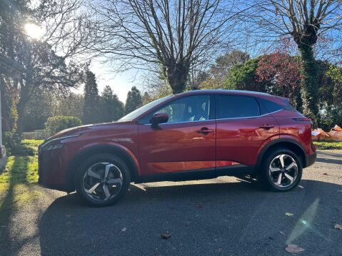 Nissan Qashqai DIG-T N-CONNECTA DCT MHEV 18
