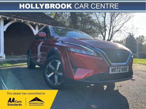 Nissan Qashqai DIG-T N-CONNECTA DCT MHEV 1