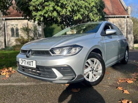 Volkswagen Polo LIFE TSI DSG 15