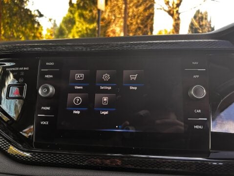 Volkswagen Polo LIFE TSI DSG 5