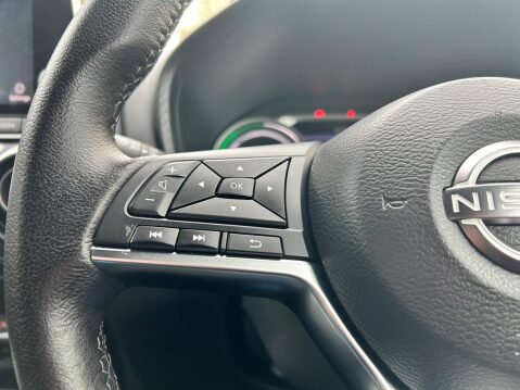 Nissan Juke N-CONNECTA 25