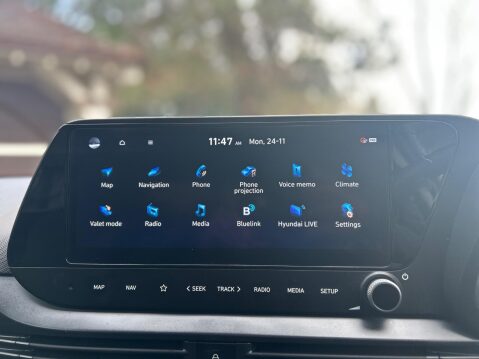 Hyundai i20 T-GDI PREMIUM MHEV 29