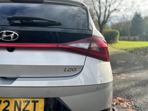 Hyundai i20 T-GDI PREMIUM MHEV 46