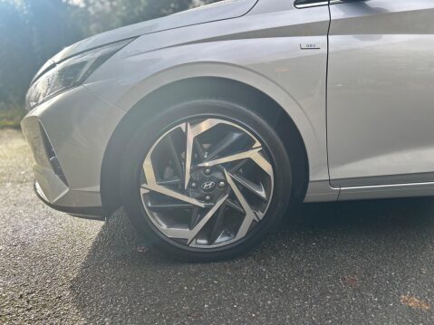 Hyundai i20 T-GDI PREMIUM MHEV 40