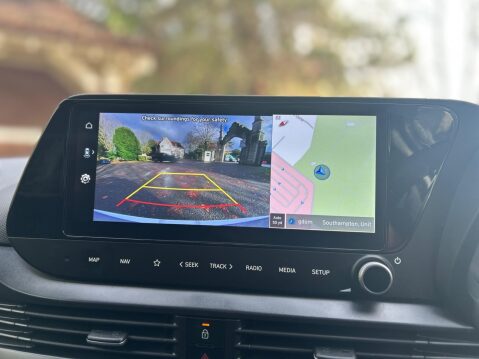 Hyundai i20 T-GDI PREMIUM MHEV 7