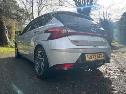 Hyundai i20 T-GDI PREMIUM MHEV 2