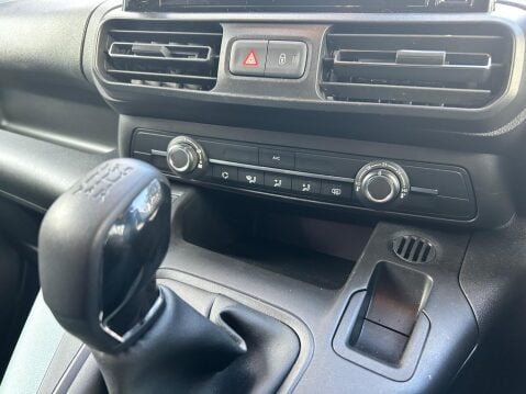 Citroen Berlingo BLUEHDI FEEL M S/S 27