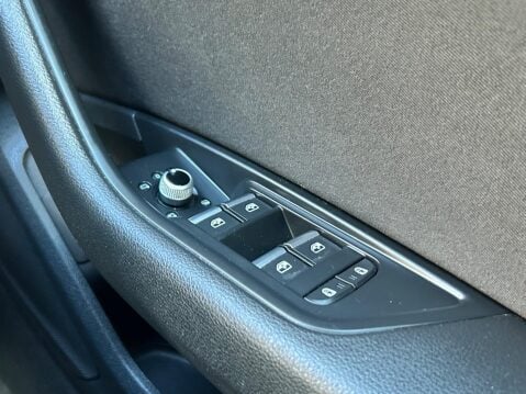 Audi A4 TDI TECHNIK MHEV 35