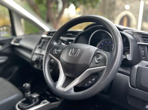 Honda Jazz I-VTEC S 24