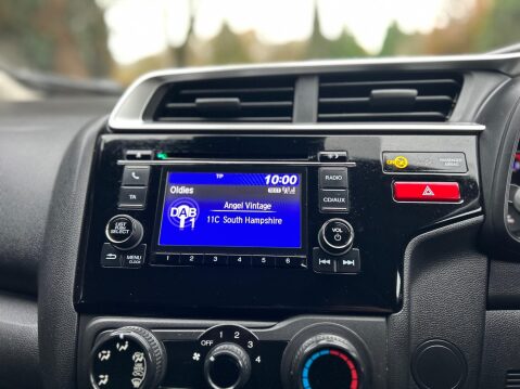 Honda Jazz I-VTEC S 28