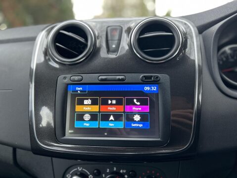 Dacia Sandero COMFORT TCE 8