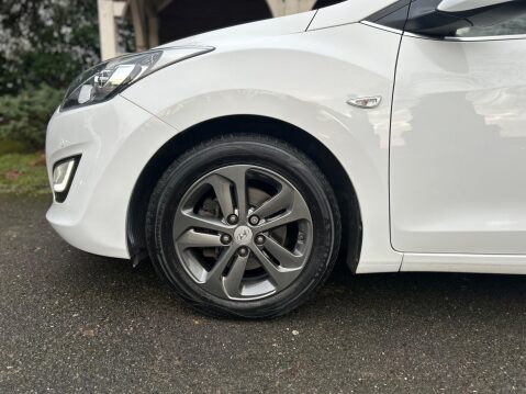 Hyundai i30 CRDI SE BLUE DRIVE 33