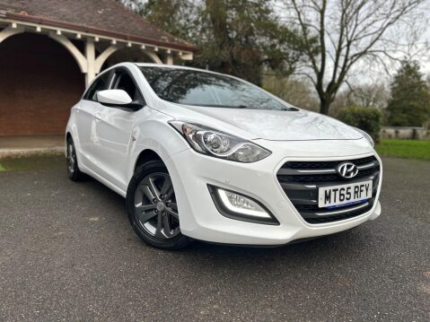 Hyundai i30 CRDI SE BLUE DRIVE 43