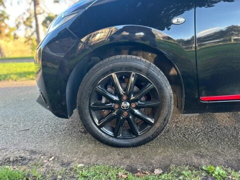 Toyota Aygo VVT-I X-PRESS X-SHIFT 36