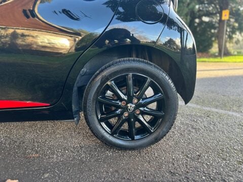 Toyota Aygo VVT-I X-PRESS X-SHIFT 37