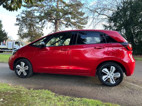 Honda Jazz I-MMD EX 11