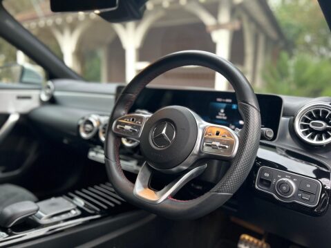 Mercedes-Benz A Class A 250 E AMG LINE PREMIUM 33