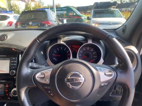 Nissan Juke TEKNA 30