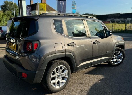 Jeep Renegade LONGITUDE 4