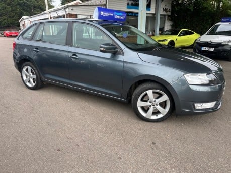 Skoda Rapid Spaceback SPACEBACK SE TECH TSI 10