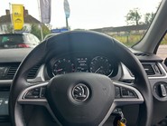 Skoda Rapid Spaceback SPACEBACK SE TECH TSI 33