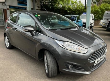 Ford Fiesta ZETEC 5