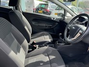 Ford Fiesta ZETEC 8