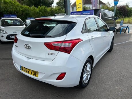 Hyundai i30 ACTIVE 8