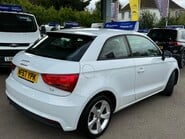 Audi A1 TDI SPORT 8