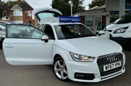 Audi A1 TDI SPORT 42