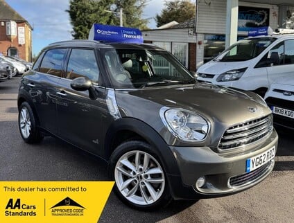 Mini Countryman COOPER D ALL4