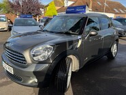 Mini Countryman COOPER D ALL4 3