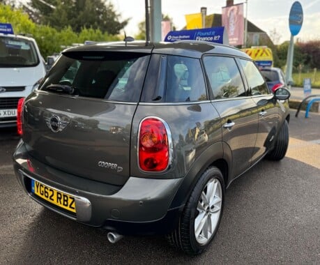 Mini Countryman COOPER D ALL4 8